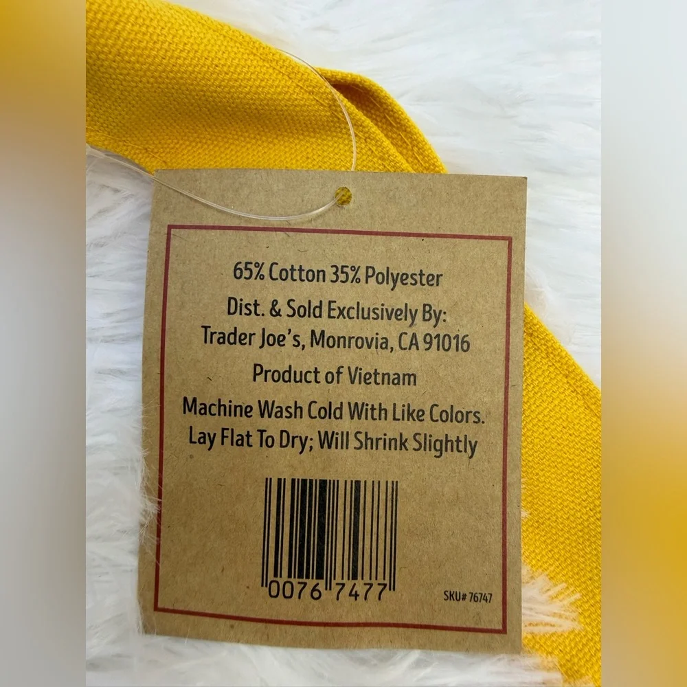 Trader Joe's Canvas Set Large Tote Green & Mini Tote Yellow NWT - Picture 15 of 15